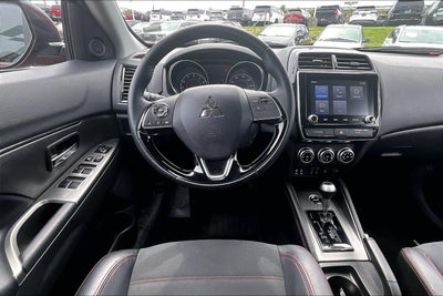 2024 Mitsubishi Outlander Sport S