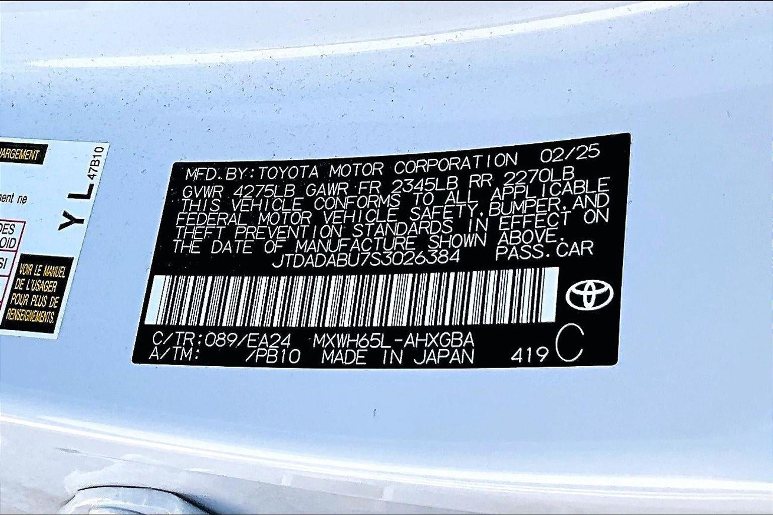 2025 Toyota Prius LE