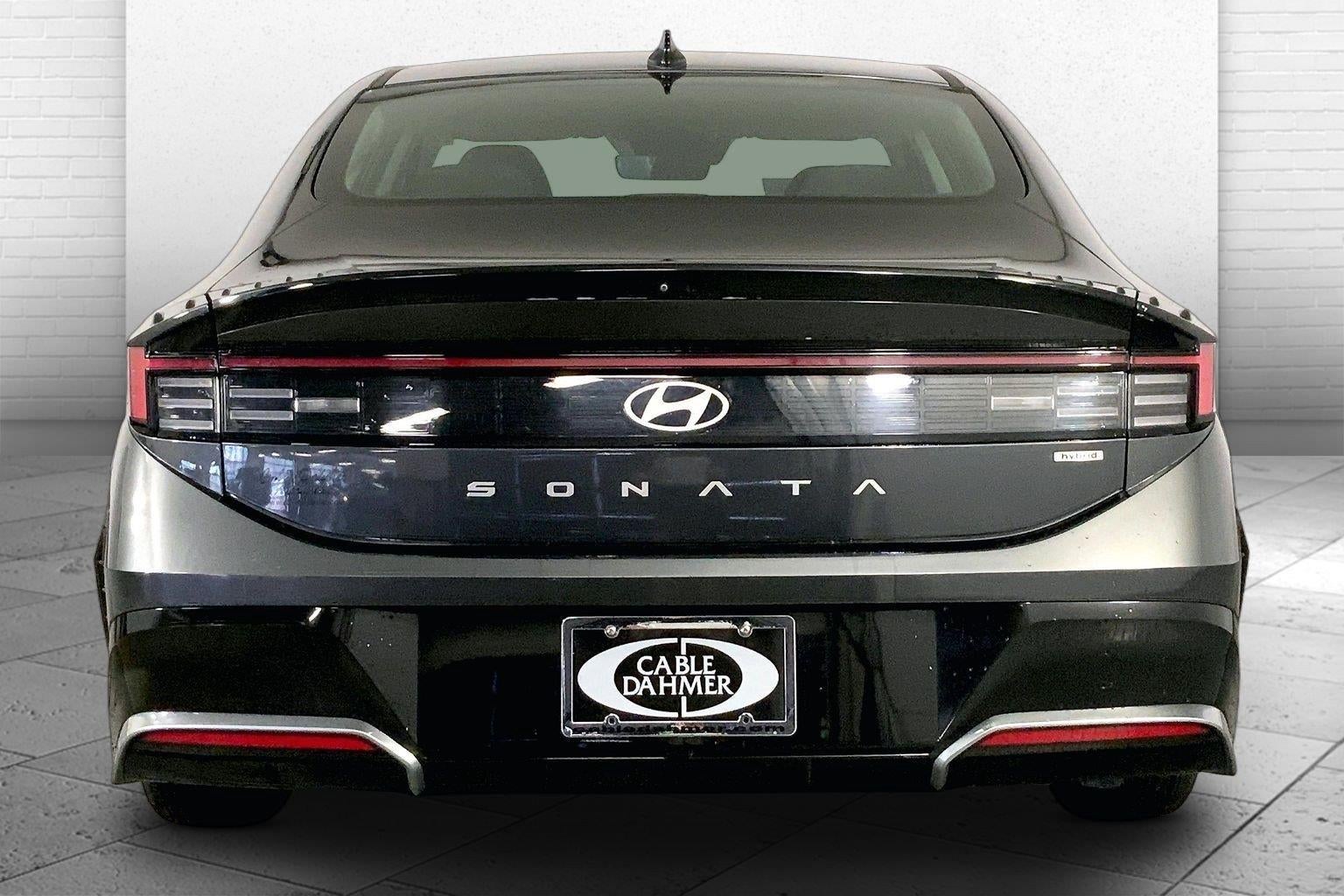 2025 Hyundai Sonata Hybrid SEL