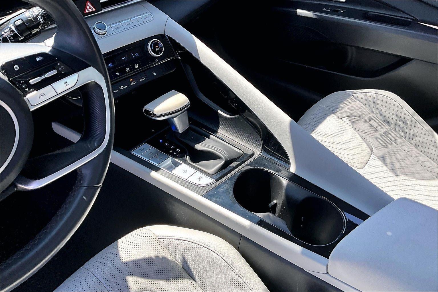 2024 Hyundai Elantra Limited