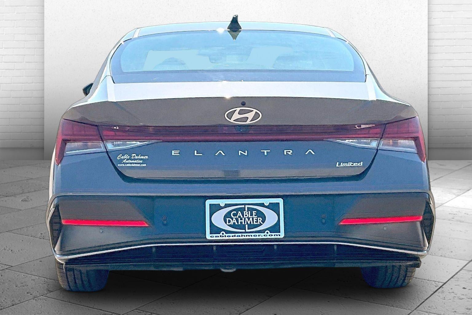 2024 Hyundai Elantra Limited