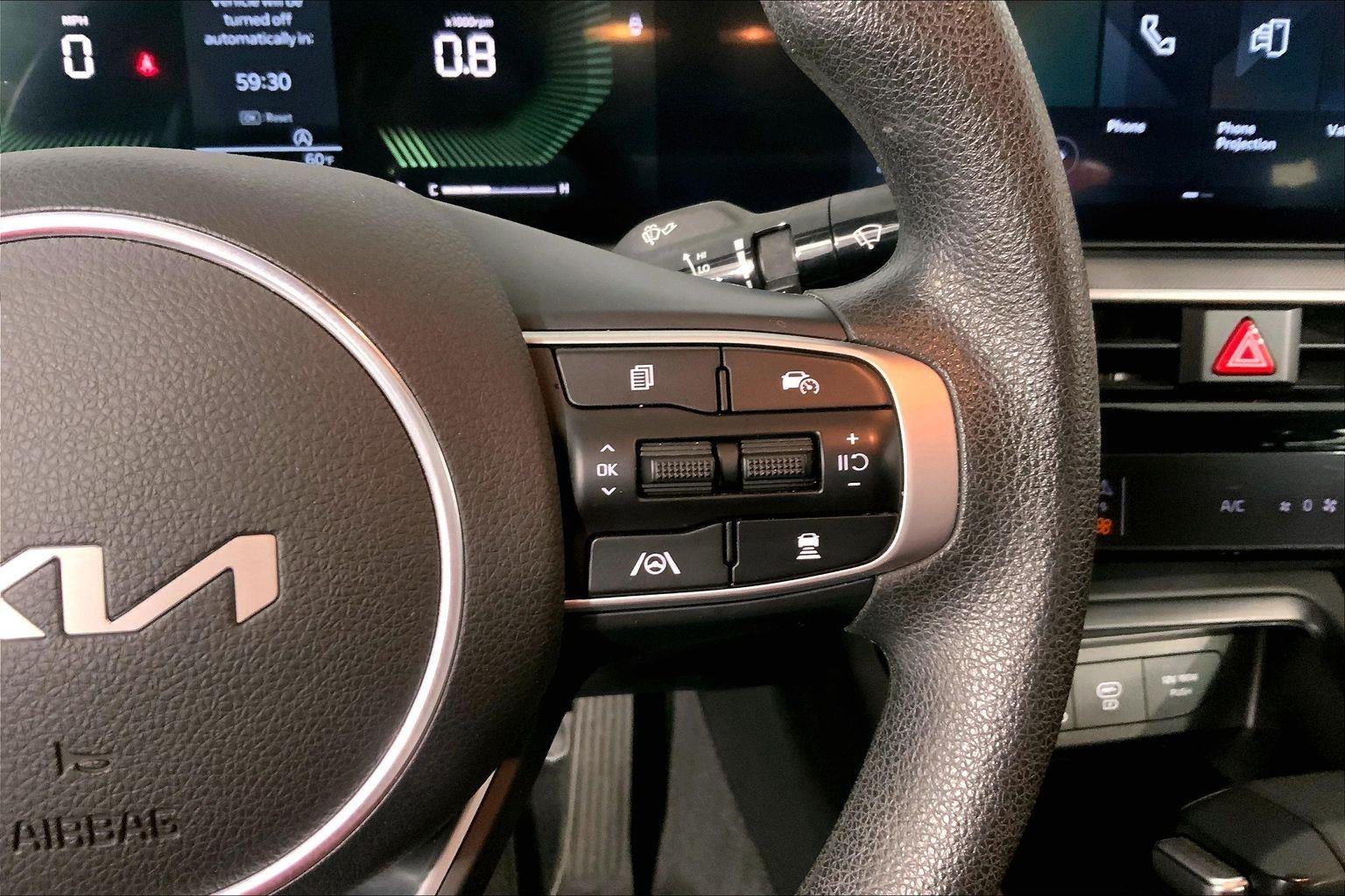 2025 Kia K5 LXS