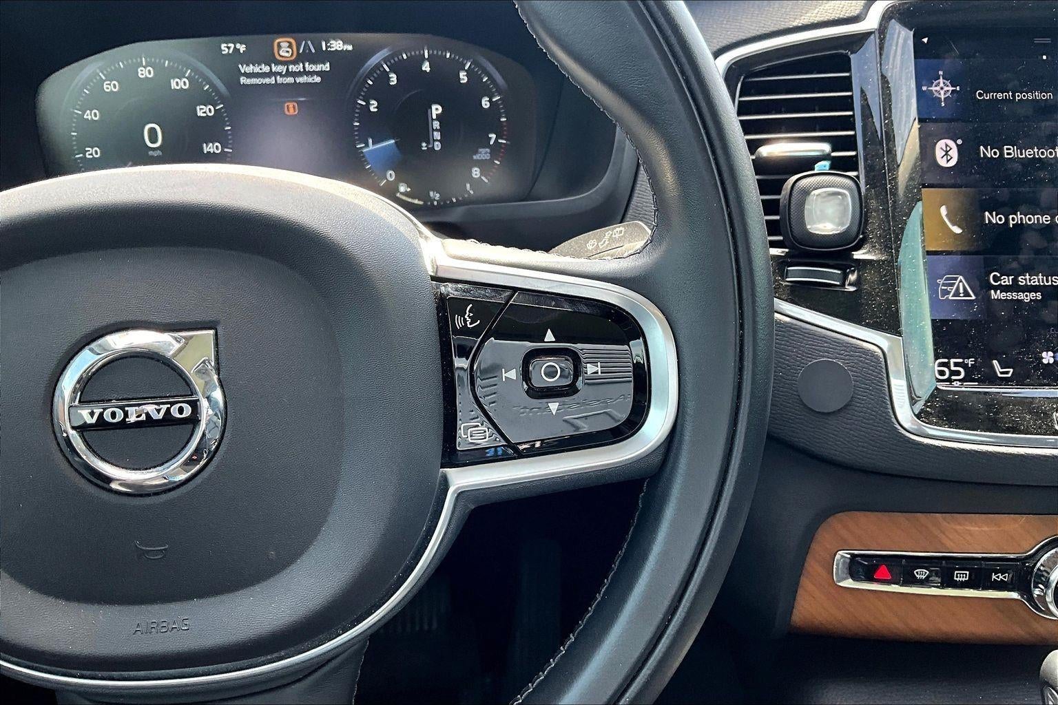 2021 Volvo XC90 Momentum