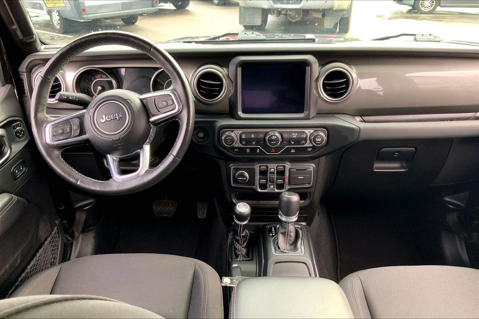 2023 Jeep Wrangler 4-Door Sahara 4x4