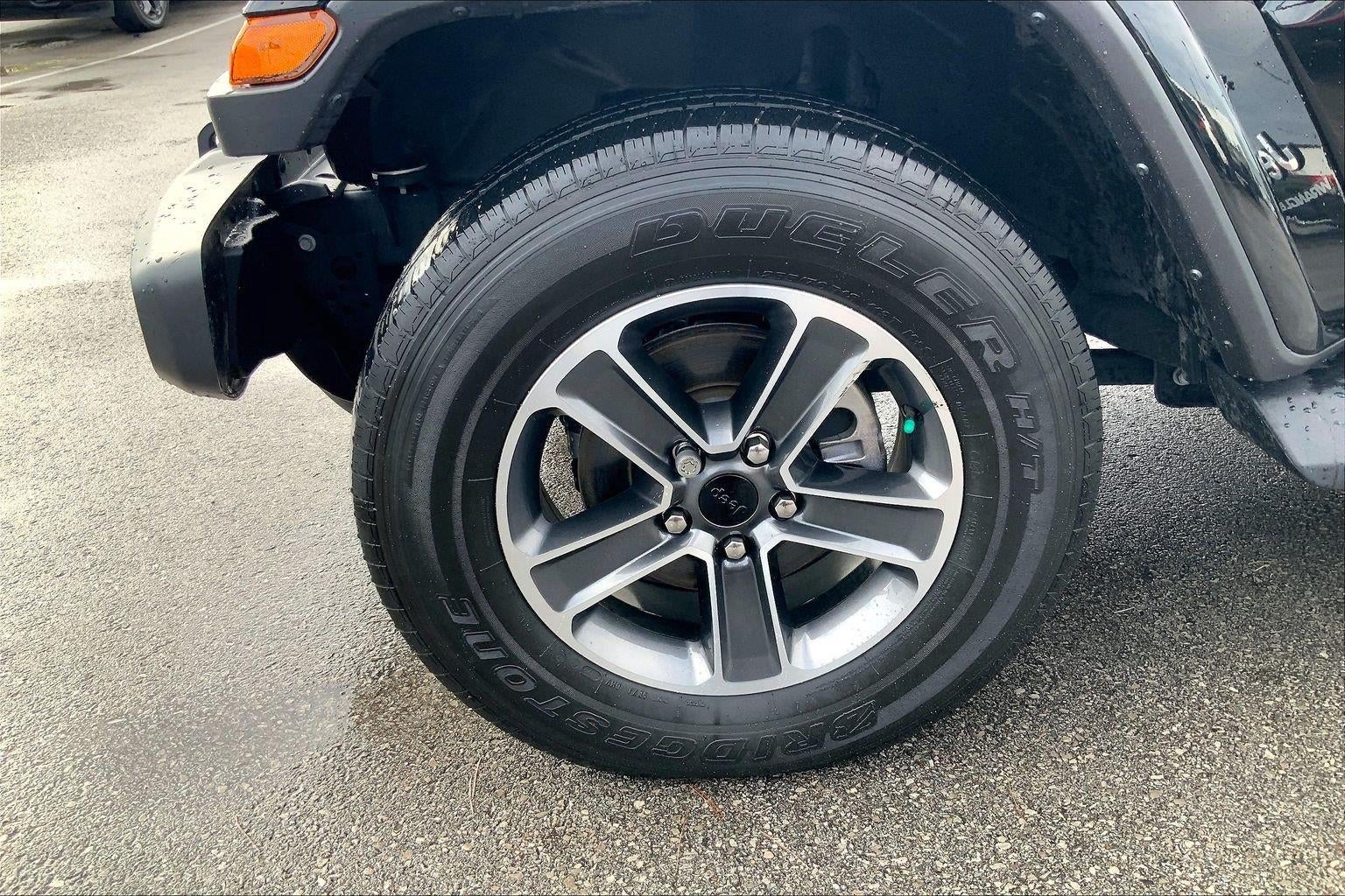 2023 Jeep Wrangler 4-Door Sahara 4x4