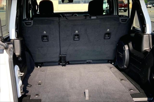 2022 Jeep Wrangler Unlimited Sahara 4x4
