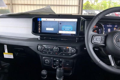 2026 Jeep Wrangler 4-Door Sport RHD 4x4