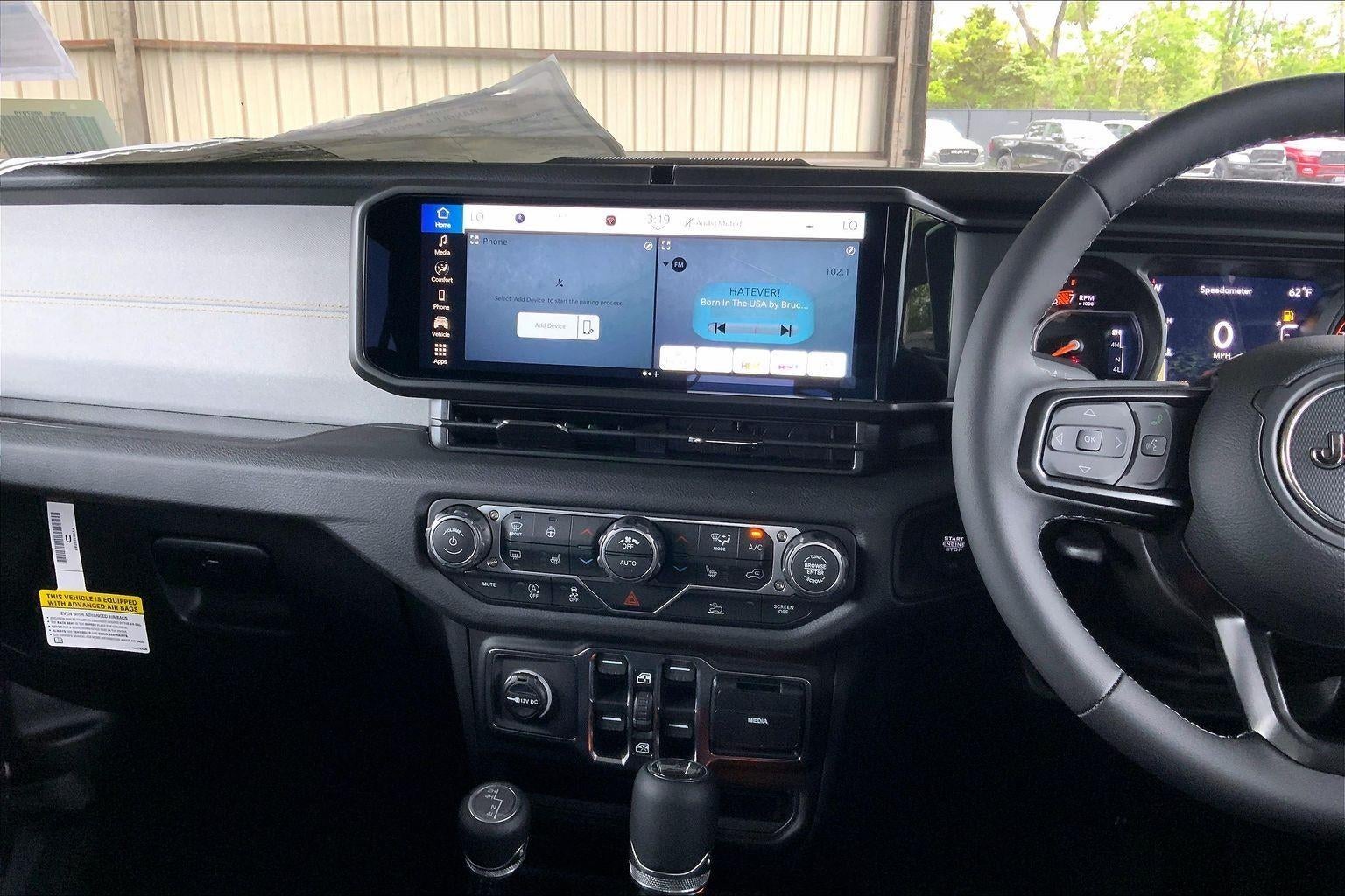 2026 Jeep Wrangler 4-Door Sport RHD 4x4