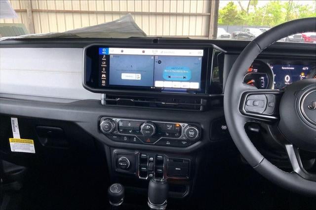 2026 Jeep Wrangler 4-Door Sport RHD 4x4