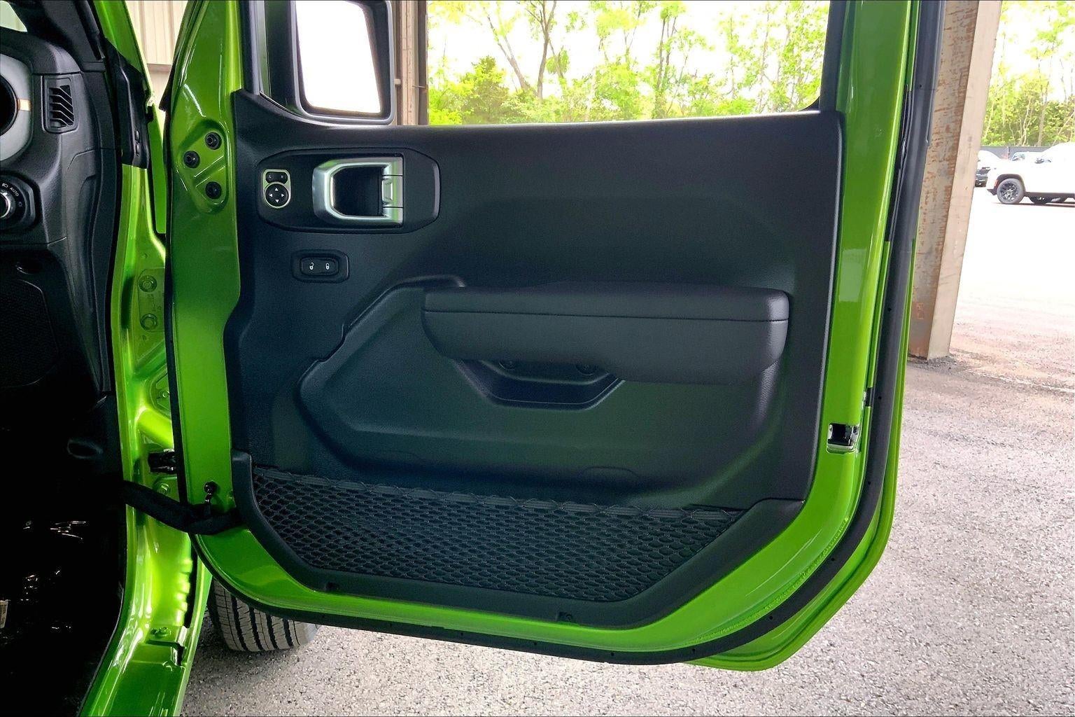 2026 Jeep Wrangler 4-Door Sport RHD 4x4