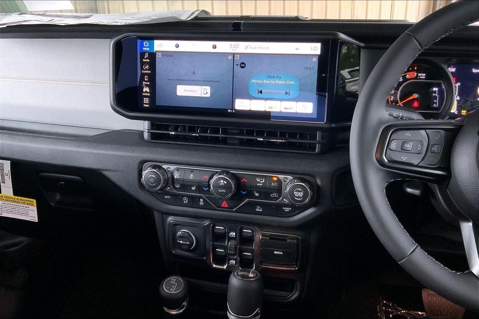 2026 Jeep Wrangler 4-Door Sport RHD 4x4