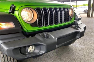 2026 Jeep Wrangler 4-Door Sport RHD 4x4