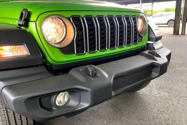 2026 Jeep Wrangler 4-Door Sport RHD 4x4