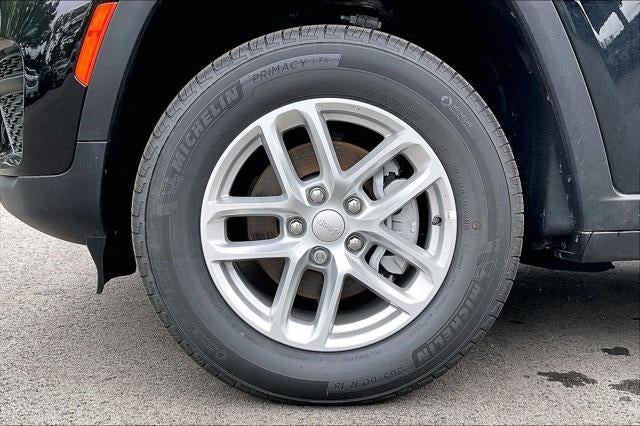 2026 Jeep Grand Cherokee GRAND CHEROKEE LAREDO X 4X4