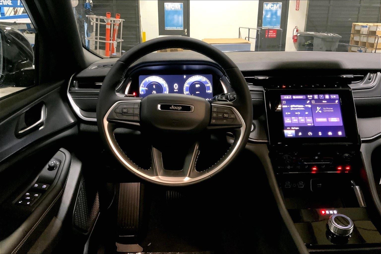 2025 Jeep Grand Cherokee GRAND CHEROKEE ALTITUDE 4X4