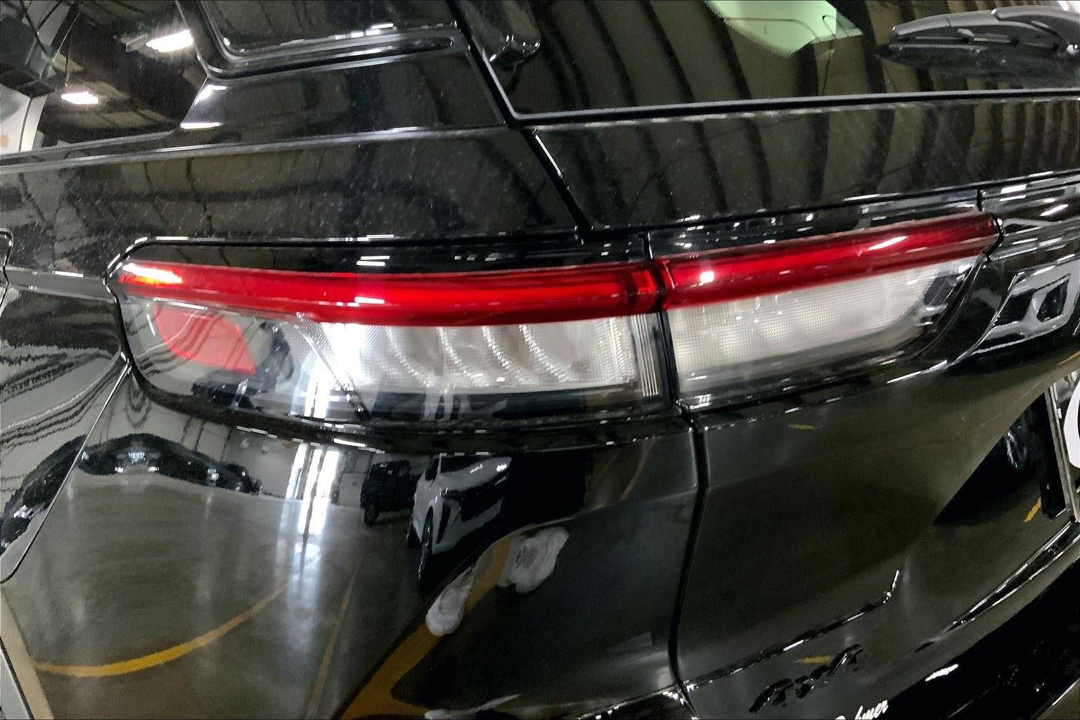 2025 Jeep Grand Cherokee GRAND CHEROKEE ALTITUDE 4X4