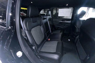 2025 Jeep Grand Cherokee GRAND CHEROKEE ALTITUDE 4X4