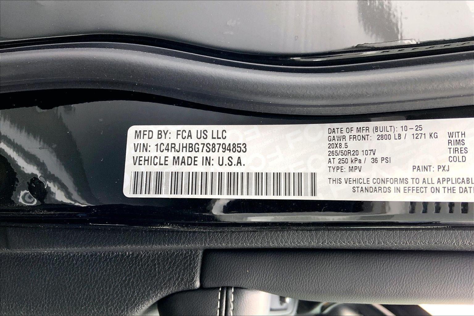 2025 Jeep Grand Cherokee GRAND CHEROKEE LIMITED 4X4