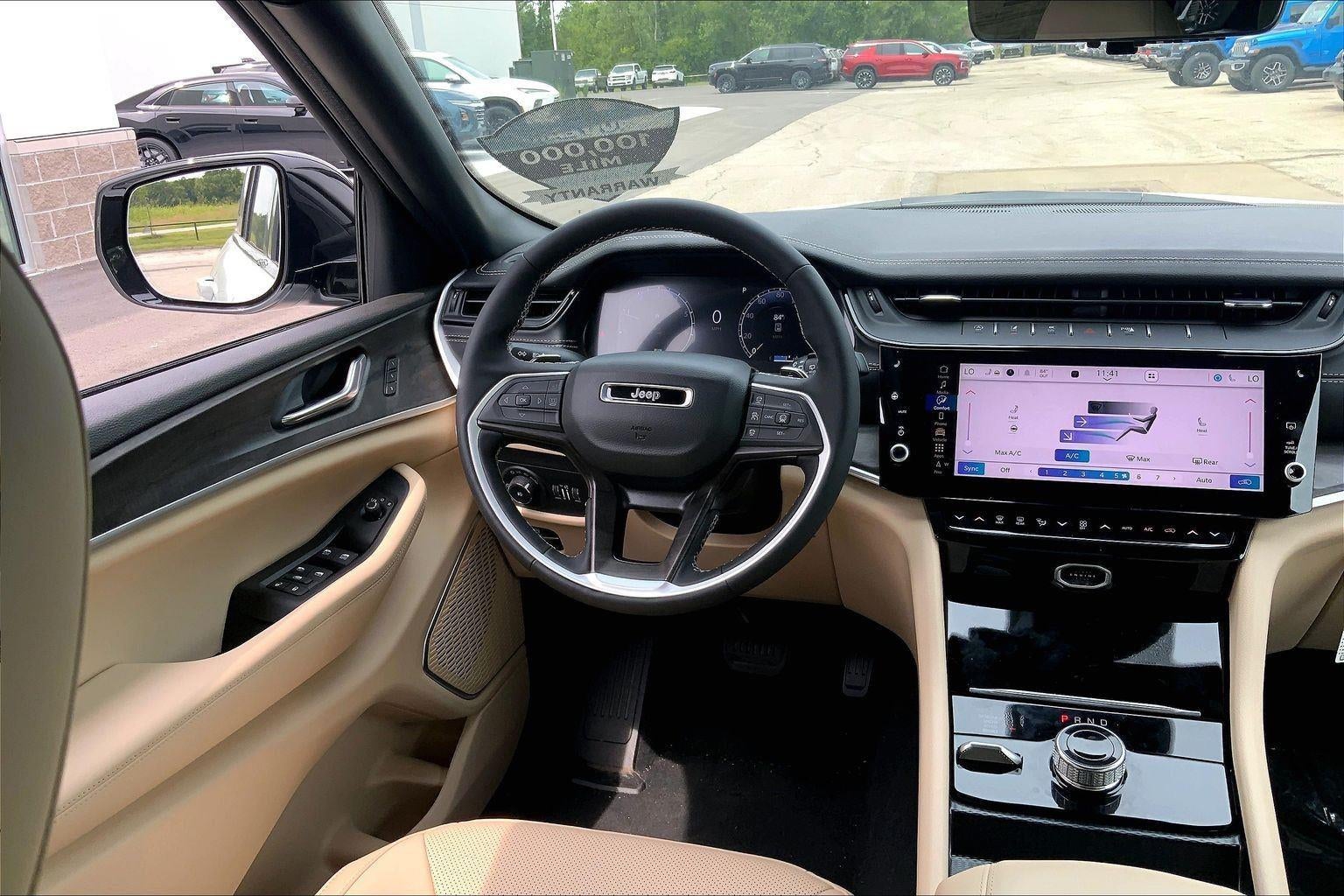 2026 Jeep Grand Cherokee GRAND CHEROKEE LIMITED 4X4