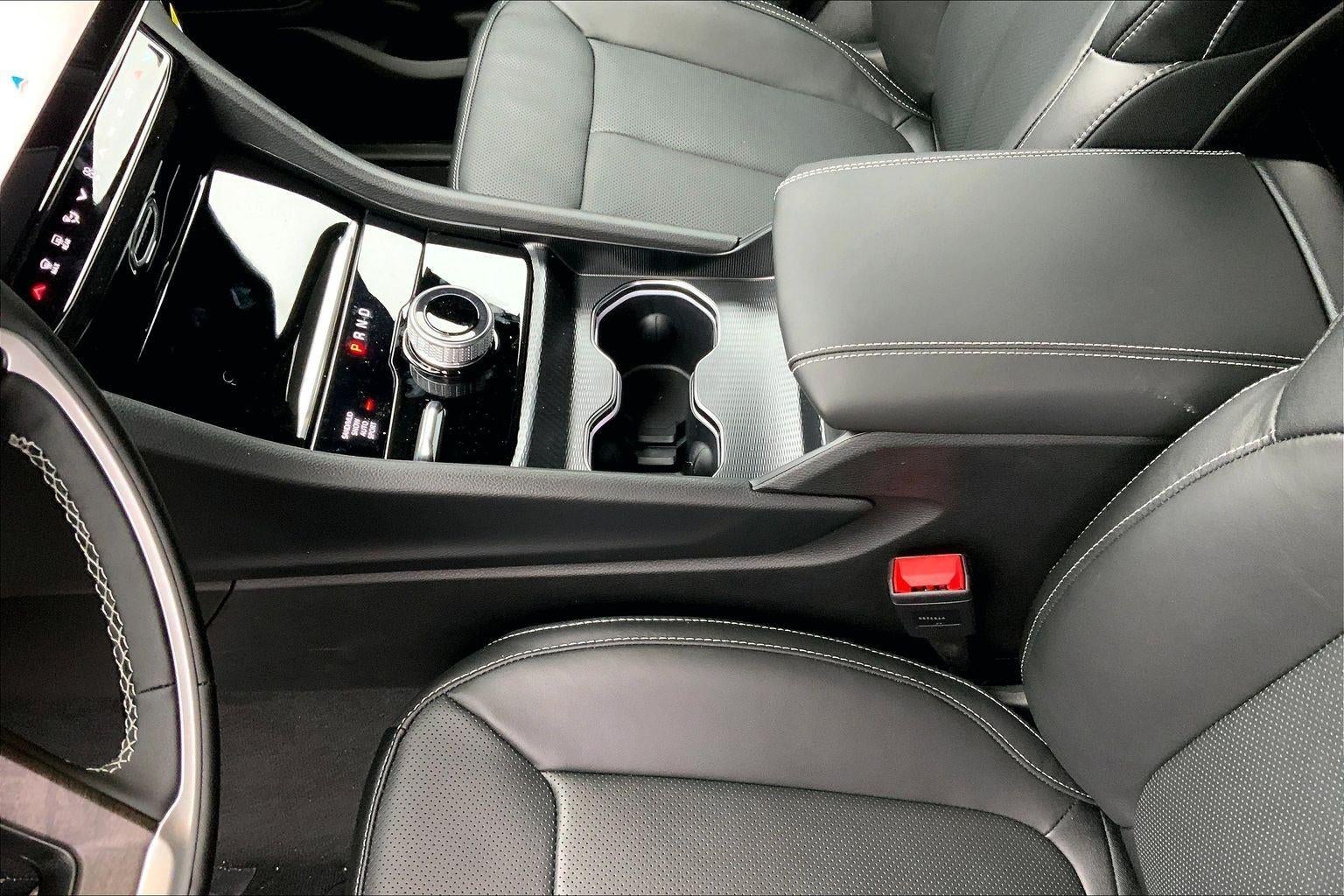 2026 Jeep Grand Cherokee GRAND CHEROKEE LIMITED RESERVE 4X4