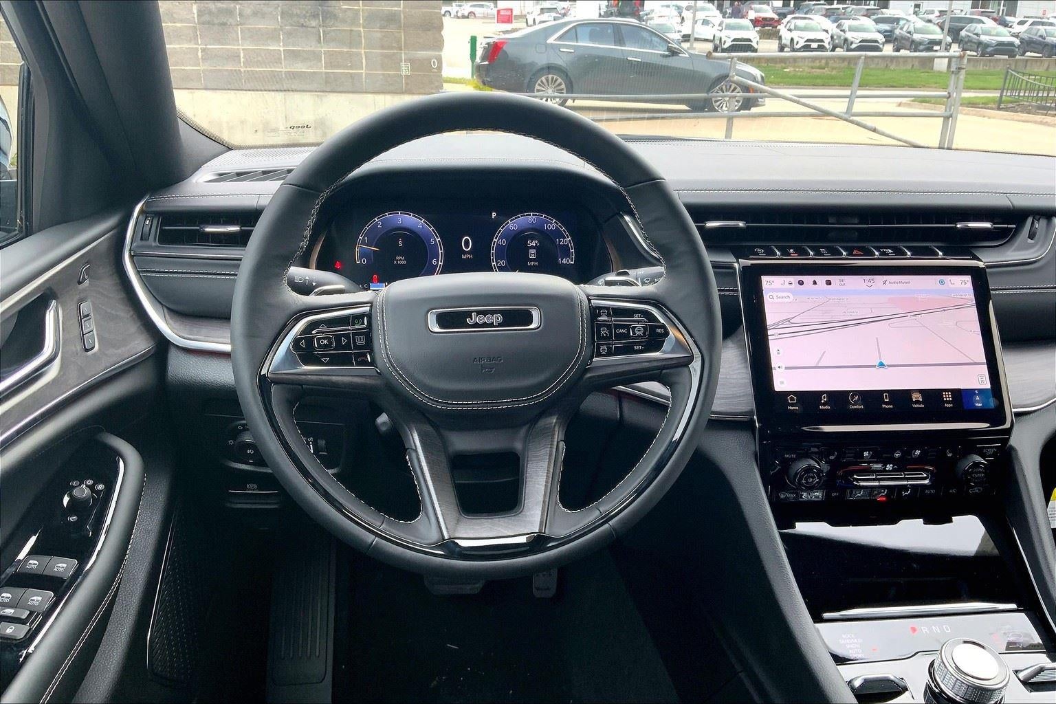 2025 Jeep Grand Cherokee Overland