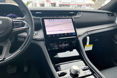 2025 Jeep Grand Cherokee Overland