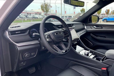 2025 Jeep Grand Cherokee Overland