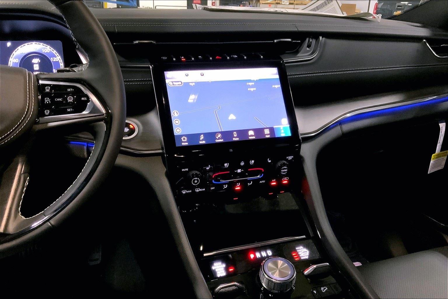 2025 Jeep Grand Cherokee GRAND CHEROKEE OVERLAND 4X4