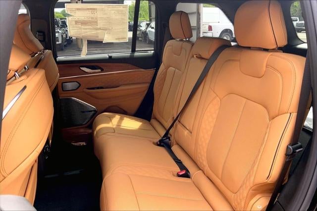 2026 Jeep Grand Cherokee GRAND CHEROKEE SUMMIT 4X4