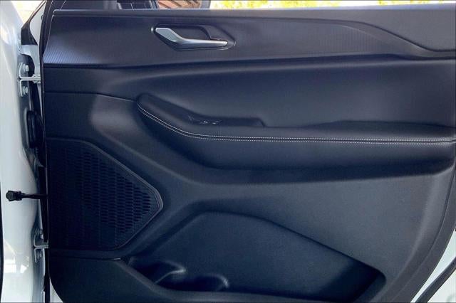 2026 Jeep Grand Cherokee GRAND CHEROKEE L LAREDO 4X4