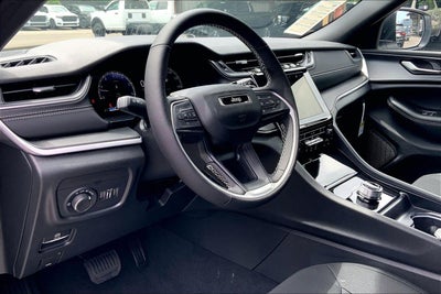 2026 Jeep Grand Cherokee GRAND CHEROKEE L LAREDO X 4X4