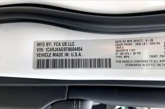 2026 Jeep Grand Cherokee GRAND CHEROKEE L LAREDO X 4X4