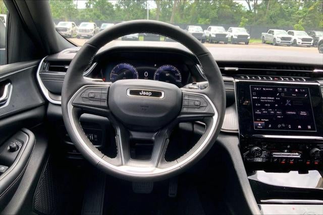 2026 Jeep Grand Cherokee GRAND CHEROKEE L LAREDO X 4X4