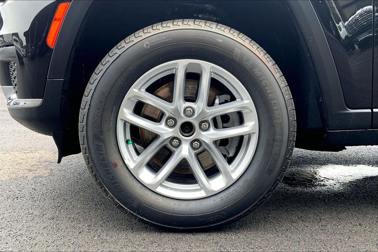 2026 Jeep Grand Cherokee GRAND CHEROKEE L LAREDO X 4X4