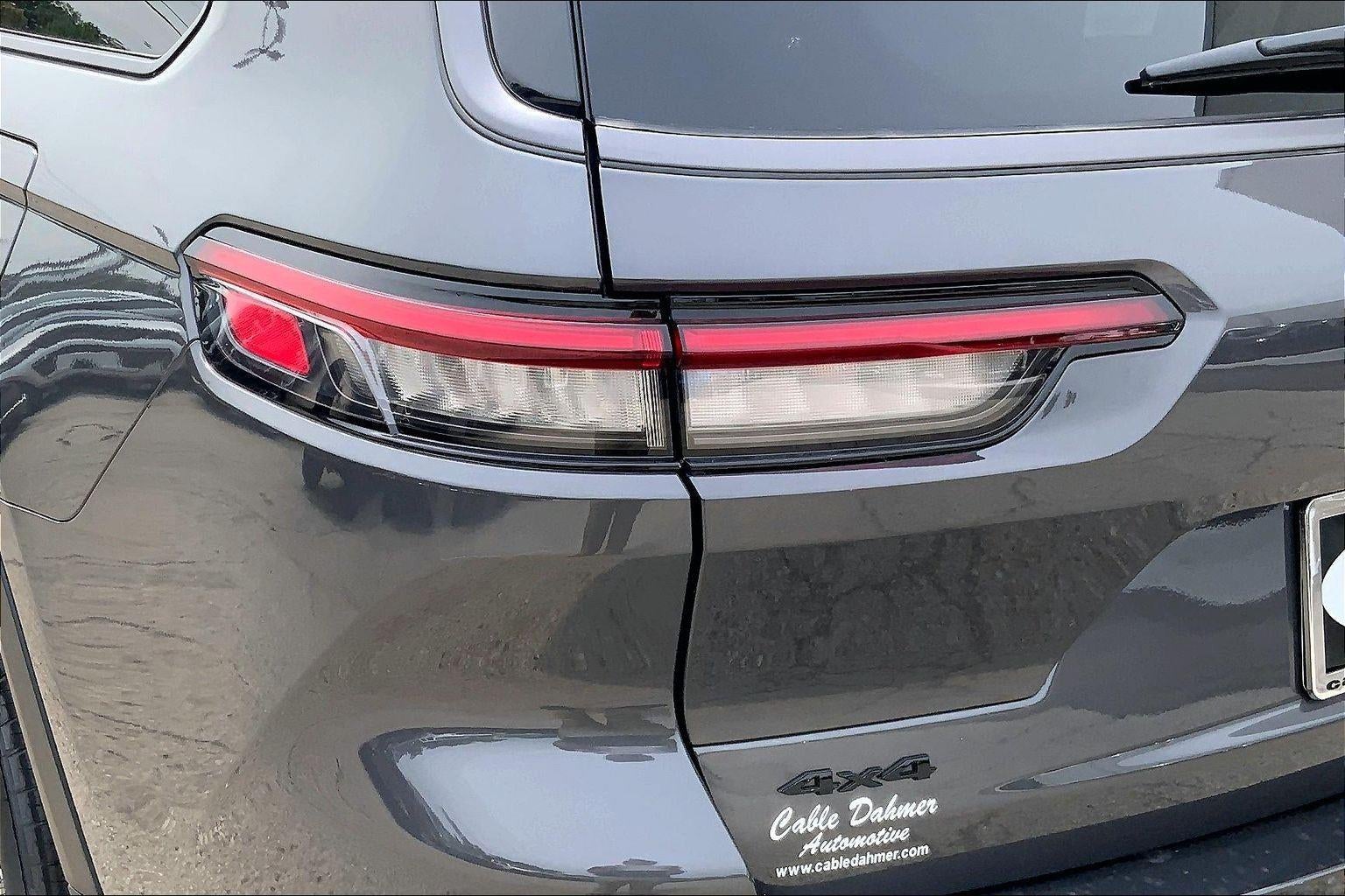 2026 Jeep Grand Cherokee GRAND CHEROKEE L LAREDO ALTITUDE 4X4