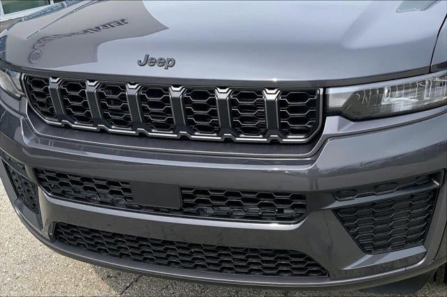 2026 Jeep Grand Cherokee GRAND CHEROKEE L LAREDO ALTITUDE 4X4