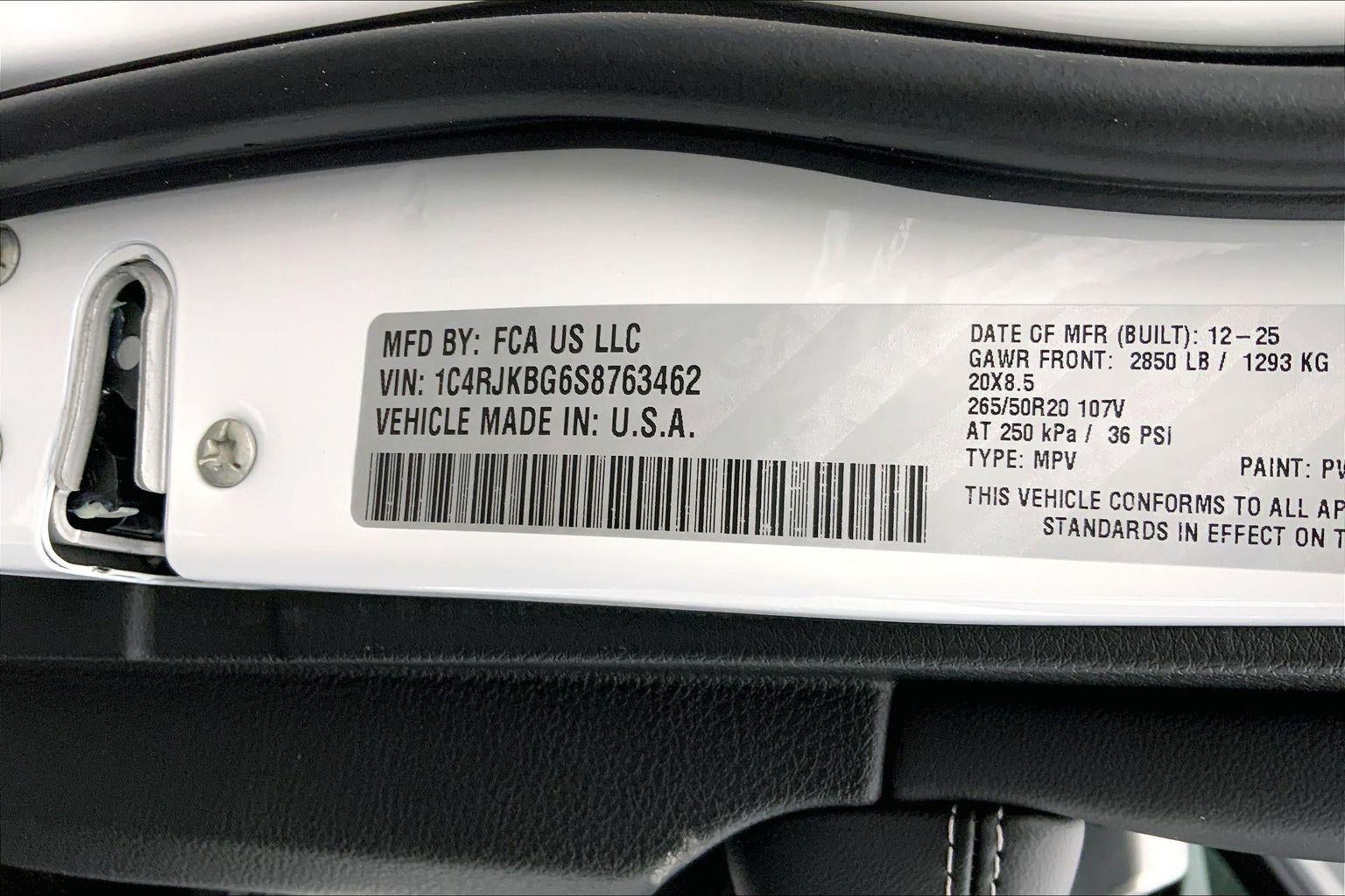 2025 Jeep Grand Cherokee GRAND CHEROKEE L LIMITED 4X4