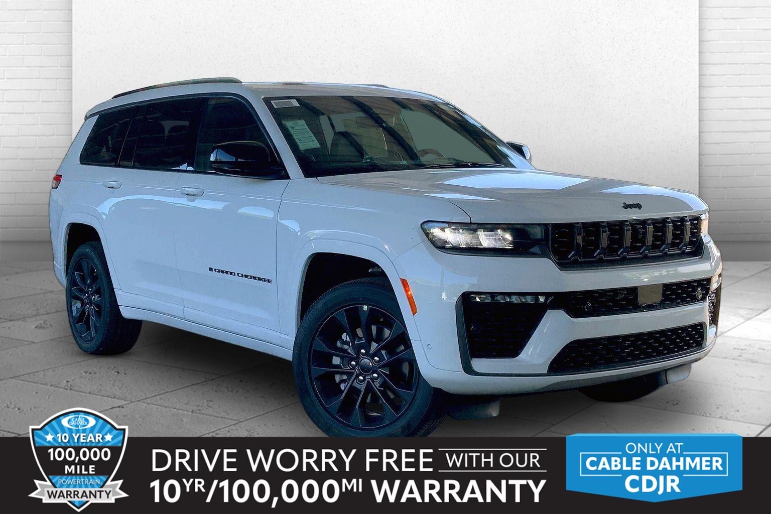 2026 Jeep Grand Cherokee L Limited Reserve 4x4's photo
