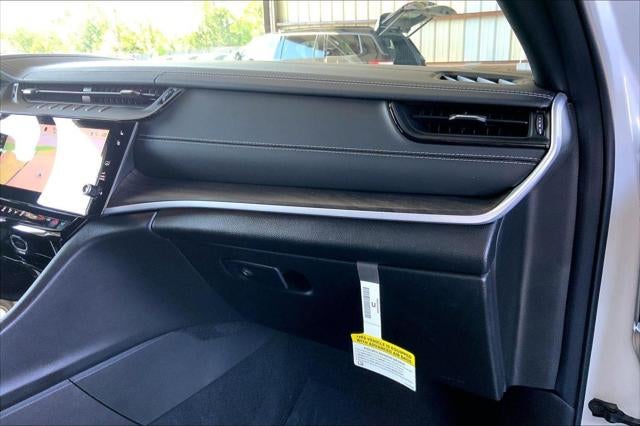 2026 Jeep Grand Cherokee GRAND CHEROKEE L LIMITED RESERVE 4X4
