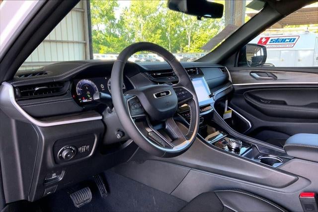 2026 Jeep Grand Cherokee GRAND CHEROKEE L LIMITED RESERVE 4X4