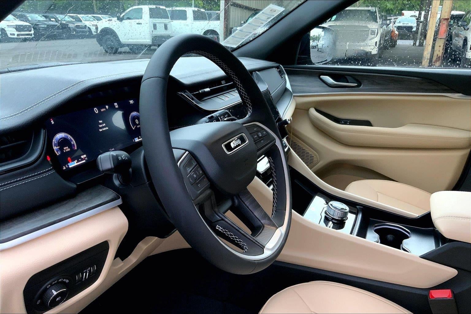 2026 Jeep Grand Cherokee GRAND CHEROKEE L LIMITED 4X4