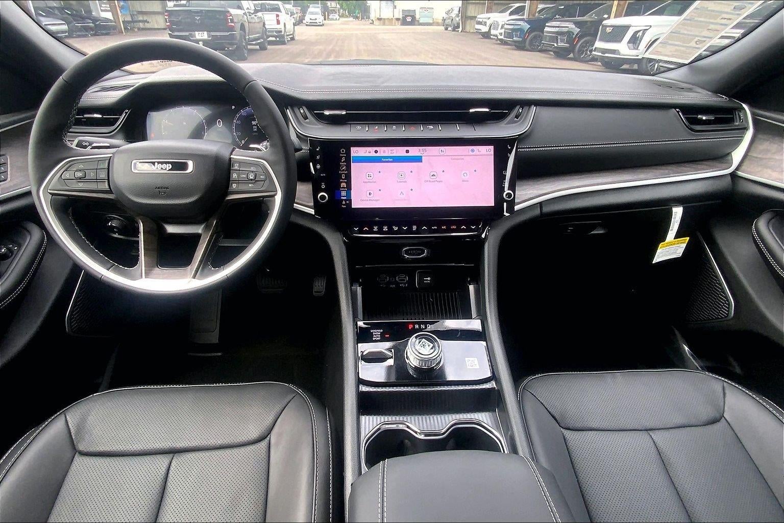 2026 Jeep Grand Cherokee GRAND CHEROKEE L LIMITED RESERVE 4X4