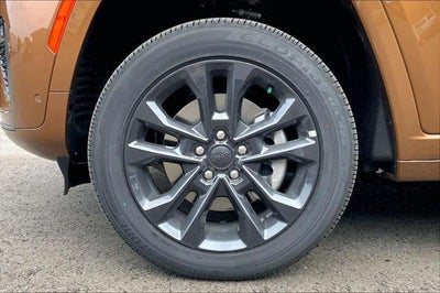 2026 Jeep Grand Cherokee GRAND CHEROKEE L LIMITED RESERVE 4X4
