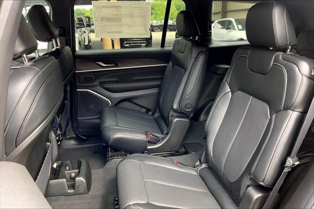 2026 Jeep Grand Cherokee GRAND CHEROKEE L LIMITED RESERVE 4X4