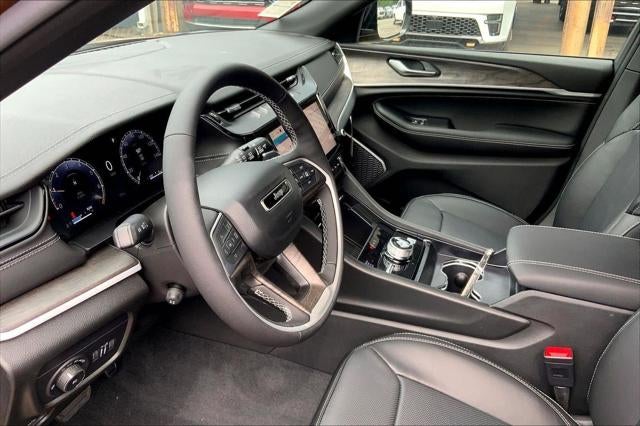2026 Jeep Grand Cherokee GRAND CHEROKEE L LIMITED RESERVE 4X4