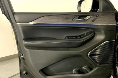 2022 Jeep Grand Cherokee L Overland 4x4