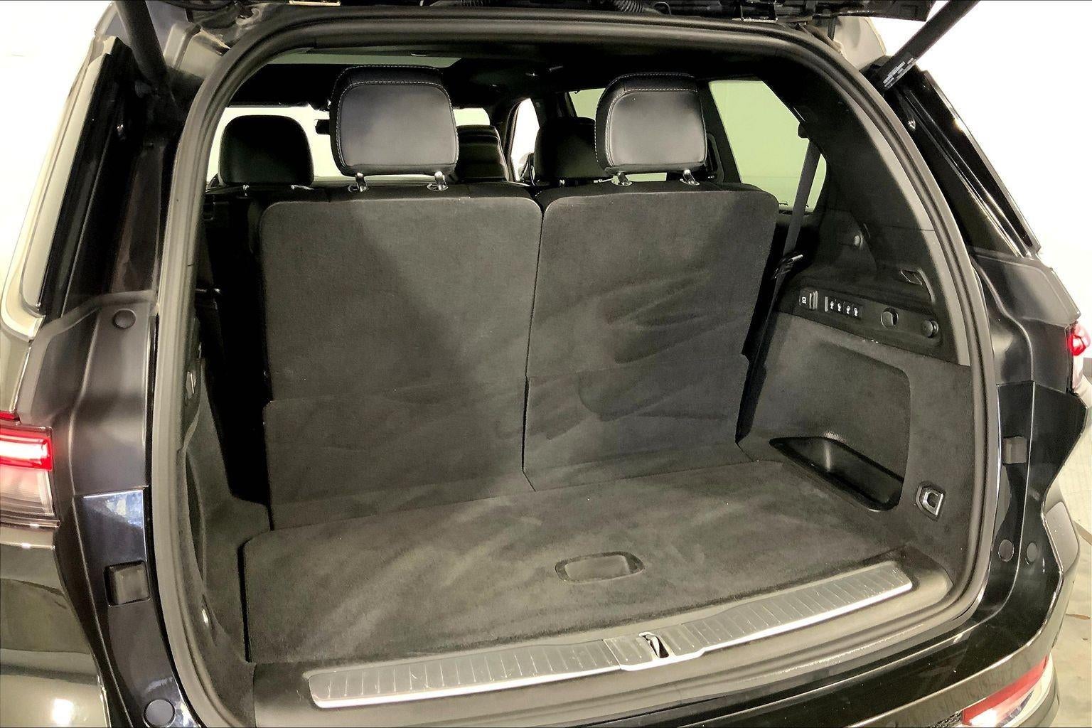 2022 Jeep Grand Cherokee L Overland 4x4
