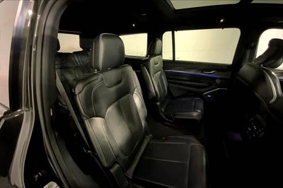 2022 Jeep Grand Cherokee L Overland 4x4