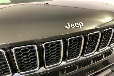 2022 Jeep Grand Cherokee L Overland 4x4
