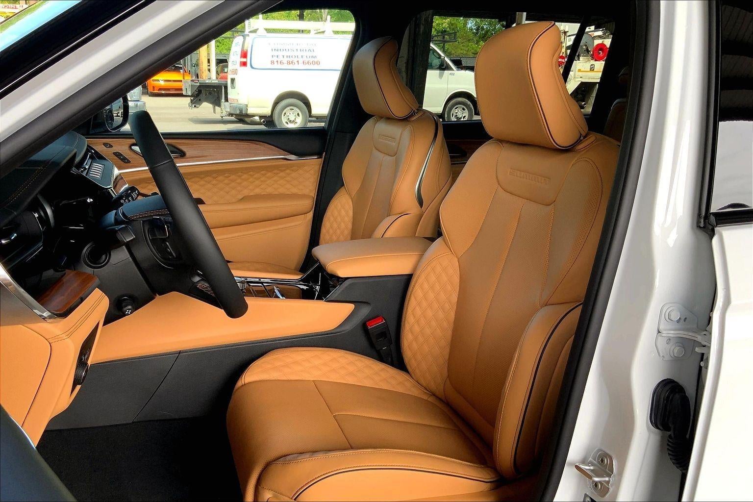2026 Jeep Grand Cherokee GRAND CHEROKEE L SUMMIT 4X4